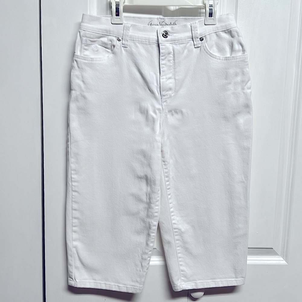 Gloria Vanderbilt Amanda White Denim 5 Pocket Mid Rise Capris Size 6